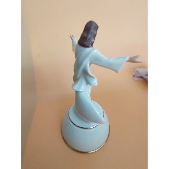 Ardleigh Elliot Footsteps In The Sand Heirloom Porcelain Music Box 2002 - Picture 8 of 15